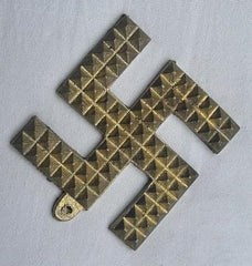 ARUM HANDICRAFT Plus Value | Vastu Brass (Swastik) Helix 2 Pyramid Layer - SWASTIK