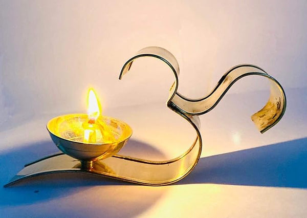 Global Décor Om Stand Diya Brass Om Arti Diya with Handle