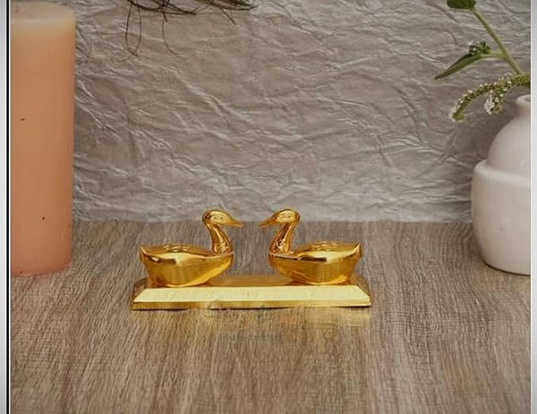 Panipat Bartan Bhandar Heavy Grade Aluminium Chandan Roli Kumkum Chawal Box Duck Shape Chopda for Pooja, Silver, Set of 1 PC