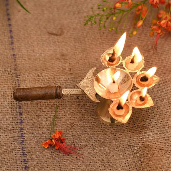 SIYAA Woodan Panch Aarti Diya for Home, Brass Diya for Puja, Panch Deepak Aarti for Mandir, Decorations Items for Home,100 Gram, (Pack of 1)