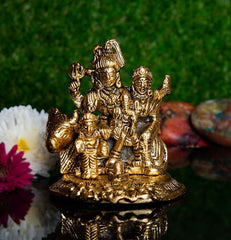 WC_Shiv Parivaar Statue Figurines Home Decor/The Triadic Heart of Shiva Pariwar with Nandi/Meet My Hindu Gods/Mini Hindu Statues/Statue Shiva/Shiva Lingam/Lord Shiva Car Sculpture Décor(Shiv Pariwar)