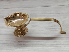 Vrinda Metal Art Brass Diya for Pooja, Oil lamp Diya for Daily Pooja/Diwali Pooja Traditional Brass Diya for Puja , Diya for Home mandir, Brass Diya for Pooja